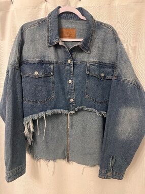 BBJ Los Angeles Oversized High Low Distressed Denim Jacket XL